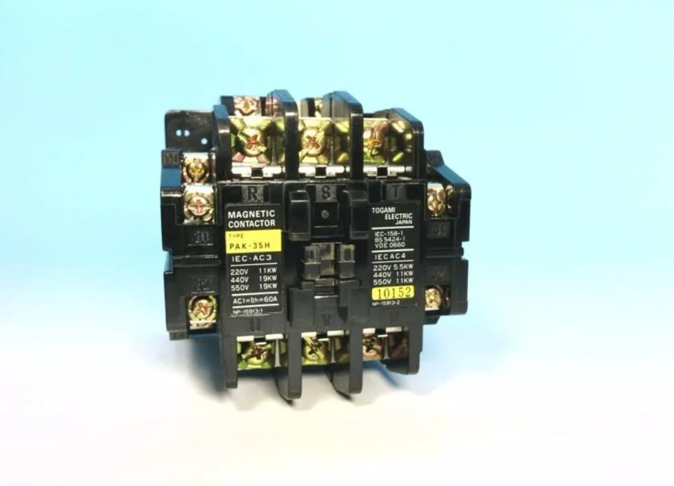 Пускатель Togami Electric PAK-35H
